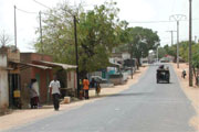 Rue du centre de Mboro sur mer