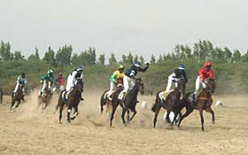 Course &agrave; cheval au Sn&eacute;&eacute;gal